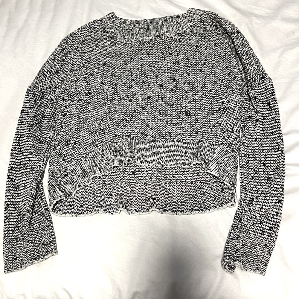 Gray/White Sweater